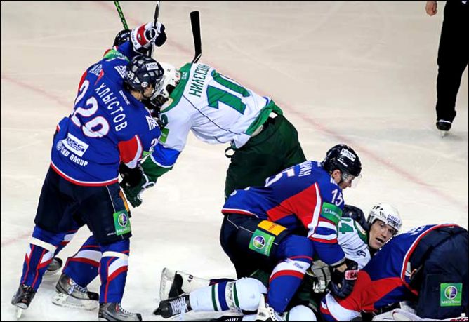 30 марта 2011 года. Магнитогорск. Плей-офф КХЛ. 1/2 финала. 