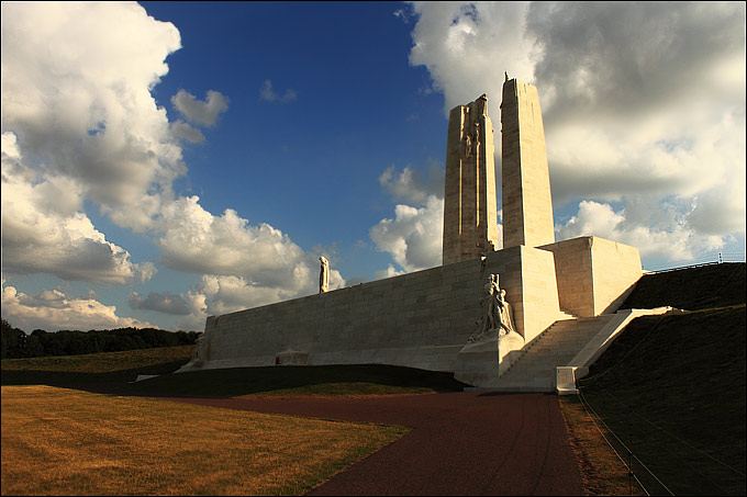 Канадский национальный мемориал в Вими, Франция