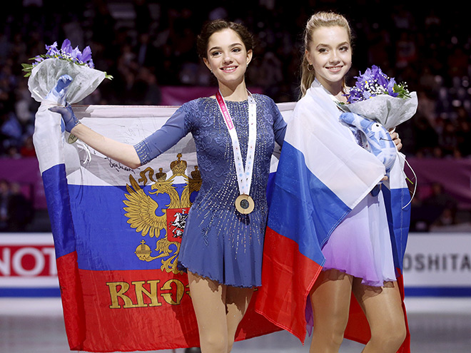 Евгения Медведева и Елена Радионова Евгения Медведева и Елена Радионова