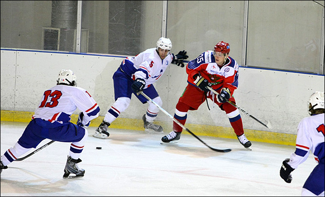 Евгений Кузнецов (U-20). Фото 01. Евгений Кузнецов (U-20). Фото 01.