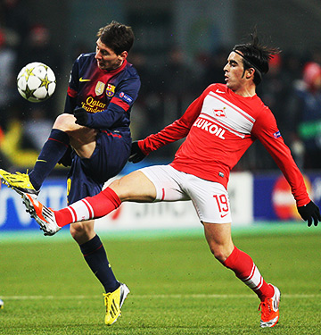 Хосе Хурадо против Лионеля Месси