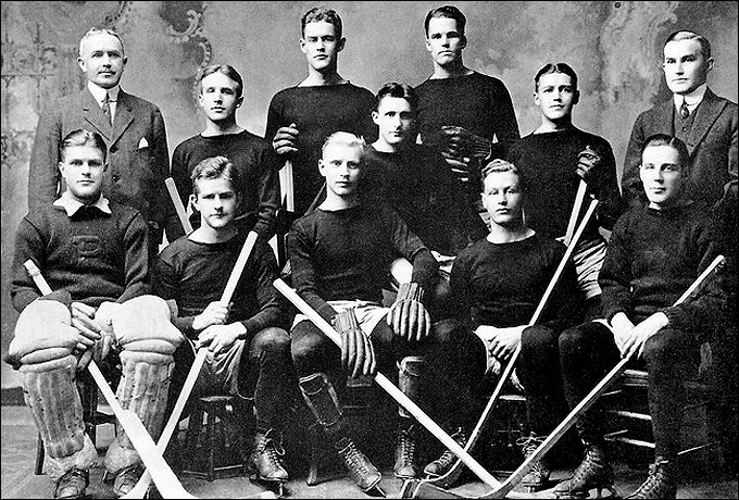 Хоккейная команда университета Принстона