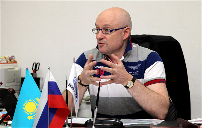 Вице-президент "Казцинк-Торпедо" Юрий Петухов Вице-президент "Казцинк-Торпедо" Юрий Петухов