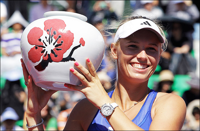 Каролина Возняцки завоевала первый титул в нынешнем сезоне