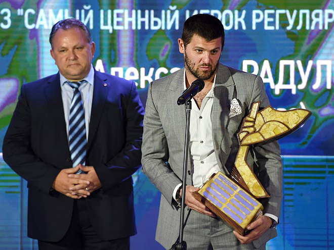 Александр Радулов признан MVP сезона в КХЛ