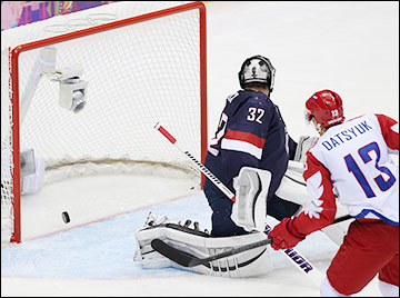 15 февраля 2014 года. Сочи. XXII зимние Олимпийские игры. Хоккей. Групповой этап. США — Россия — 3:2 (ПБ)