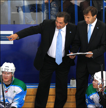 Руслан Сулейманов — самый успешный тренер ВХЛ, две "Братины" за три сезона