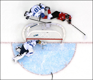 16 февраля 2014 года. Сочи. XXII зимние Олимпийские игры. Хоккей. Групповой этап. Финляндия — Канада — 1:2 (ОТ)