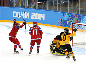 9 февраля 2014 года. Сочи. Хоккей. Женщины. Групповой турнир XXII Зимних Олимпийских игр. Россия — Германия — 4:1