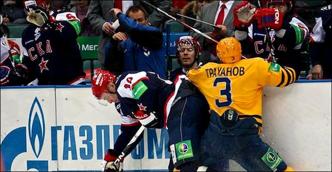 8 марта 2011 года. Санкт-Петербург. Плей-офф КХЛ. 1/4 финала. СКА — "Атлант" — 5:3. 8 марта 2011 года. Санкт-Петербург. Плей-офф КХЛ. 1/4 финала. СКА — "Атлант" — 5:3.