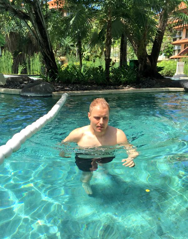 1426844610_b_bottas-provod.jpg