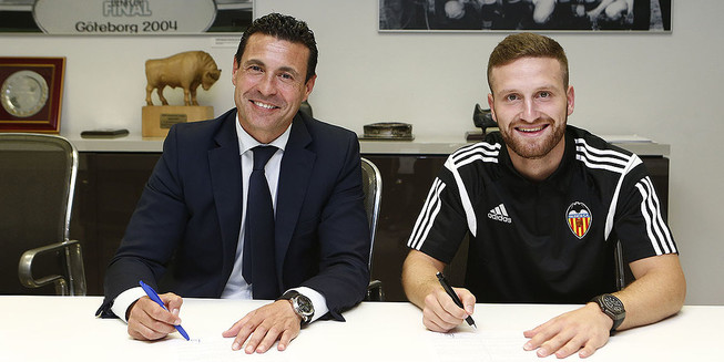 1407357454_b_zashhitnik-sbornoj-germanii