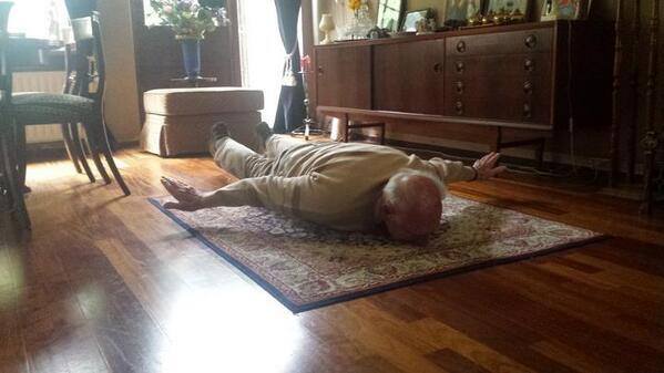 1403117858_b_93-letnij-ded-van-persi-pov