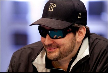 Фил Хельмут установил новый рекорд, выиграв 12-ый браслет WSOP Фил Хельмут установил новый рекорд, выиграв 12-ый браслет WSOP