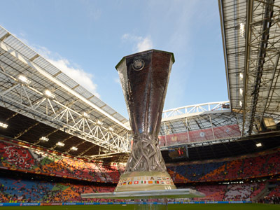 http://img.championat.com/news/big/b/i/kubok-ligi-evropy_13686957071580594637q.jpg