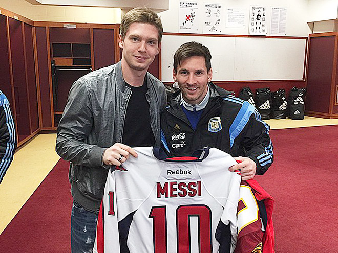 evgenij-kuznecov-i-lionel-messi_14349771951383384213.jpg