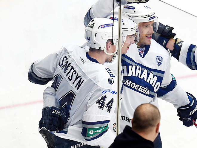 Дмитрий Синицын - о своём дебюте в КХЛ