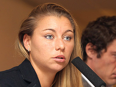 Zvonareva: to Centre Court to get used