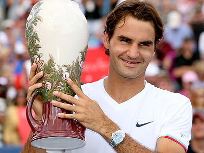 Новый рекорд Федерера и первый титул Ли На в году