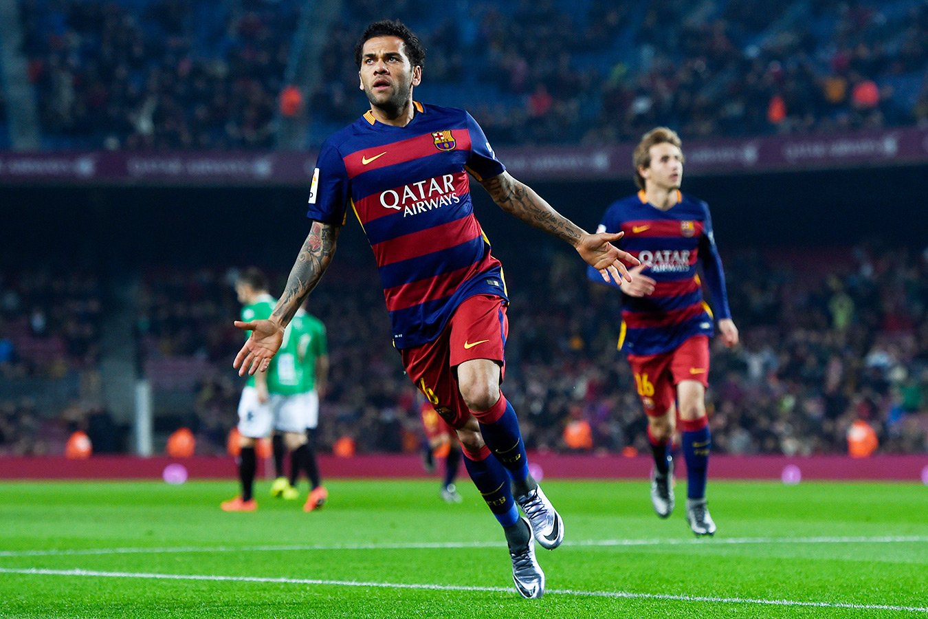 Dani Alves Barcelona Contract