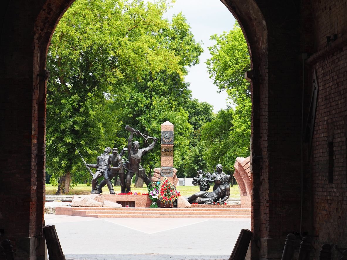 Мемориальный комплекс «Брестская крепость-герой».
