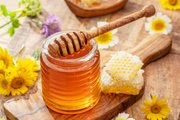Укрепление иммунитета, улучшение пищеварения и ещё 3 ценных свойства мёда