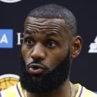 Леброн Джеймс