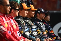 10 лучших пилотов сезона Формулы-1