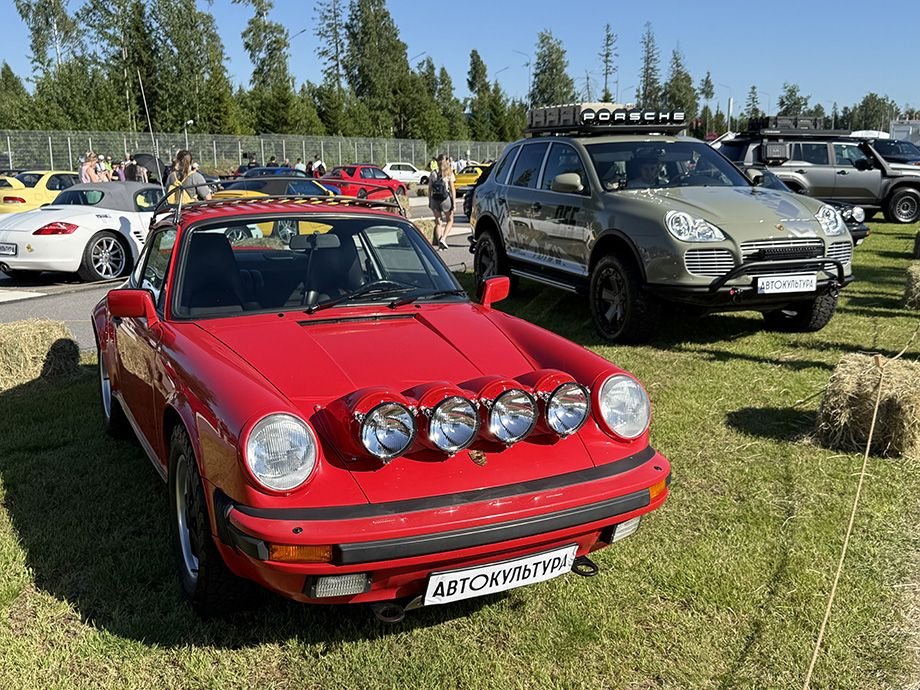 Porsche 911 Safari