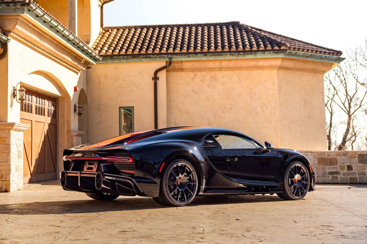 Bugatti Chiron Super Sport 300+