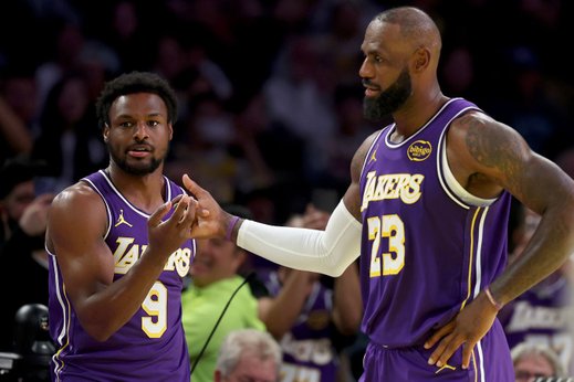 Уникальный случай в истории НБА. Отец ассистировал сыну!