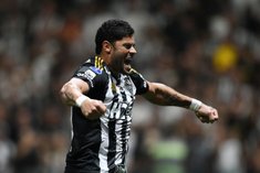 Как Халк играет в Бразилии