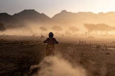 «Дакар»-2026 стартовал со штрафа победителю дня