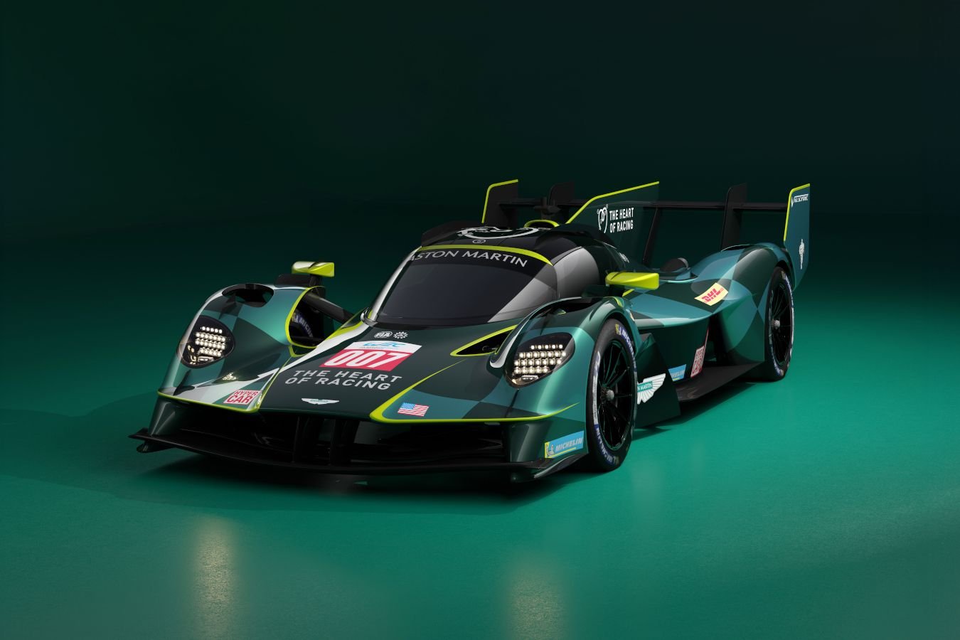 Гиперкар Aston Martin Valkyrie для гонок WEC