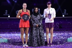 Соболенко и Рыбакина на корте получают больше всех