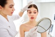 6 косметологических процедур, которые стоит делать именно зимой