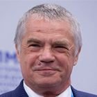 Александр Медведев
