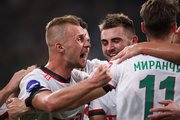 «Локомотив» снова отскочил в концовке! Миранчук классно попал в девятку Сафонову. Видео