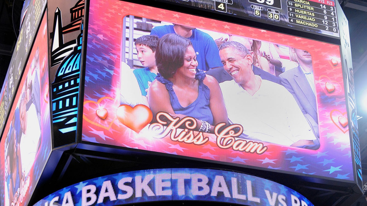 samye smeshnye momenty s kamery dlya