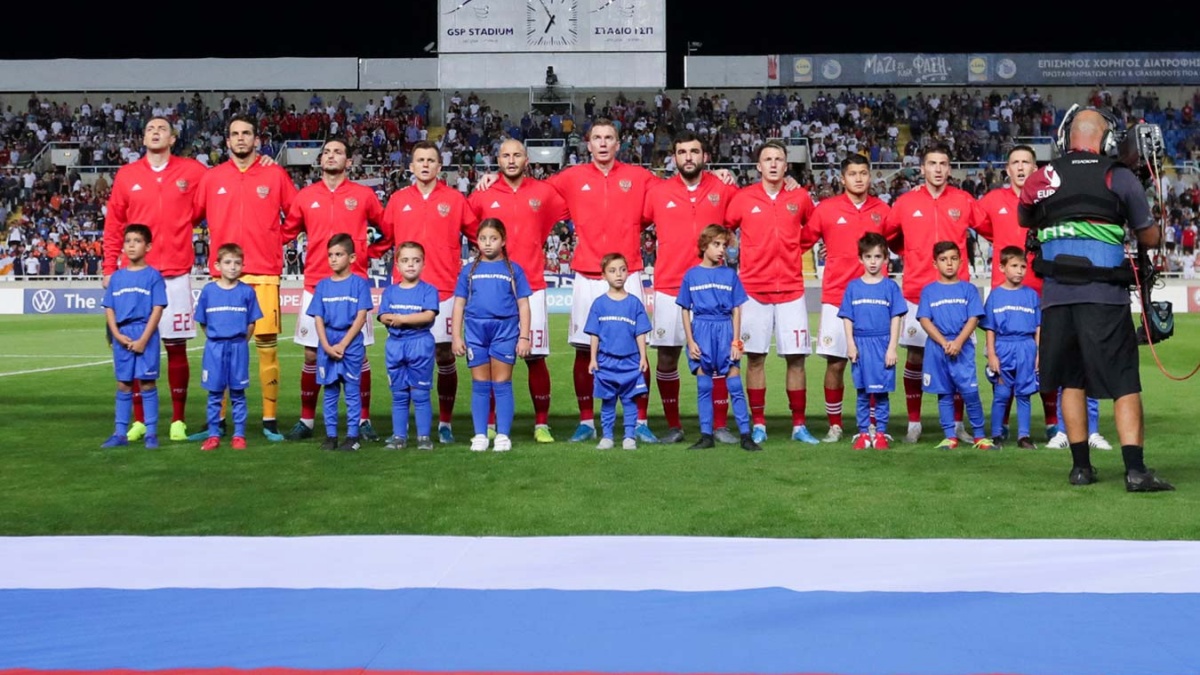 na olimpiade i chempionatah mira gimn