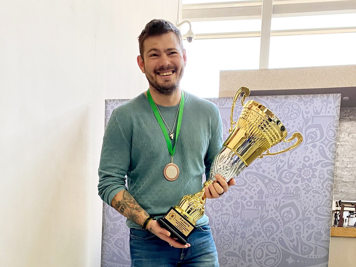 bloger kartavyj nik pokinul molodyozhku