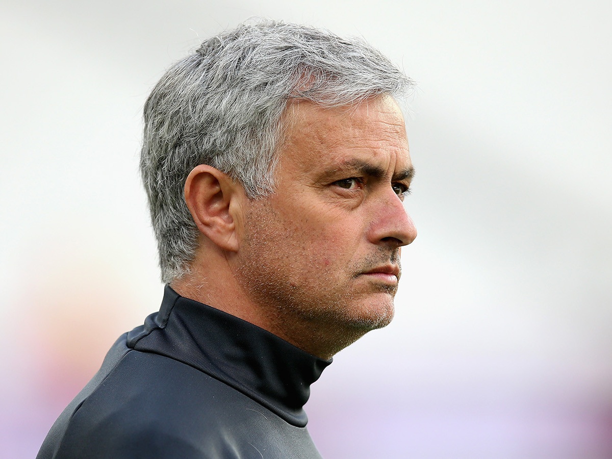 ore razozlilsya na mourinyu i pokinul