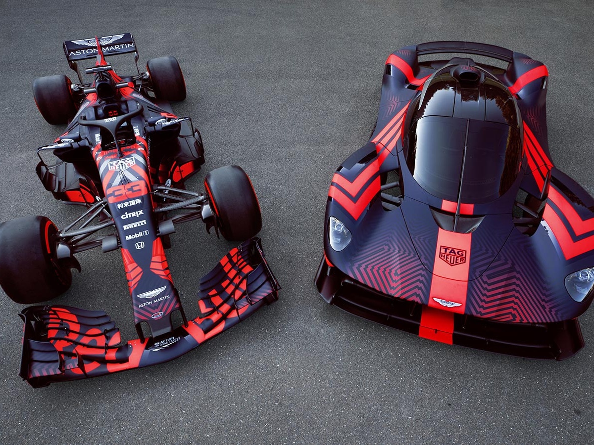 Aston Martin Valkyrie Red bull