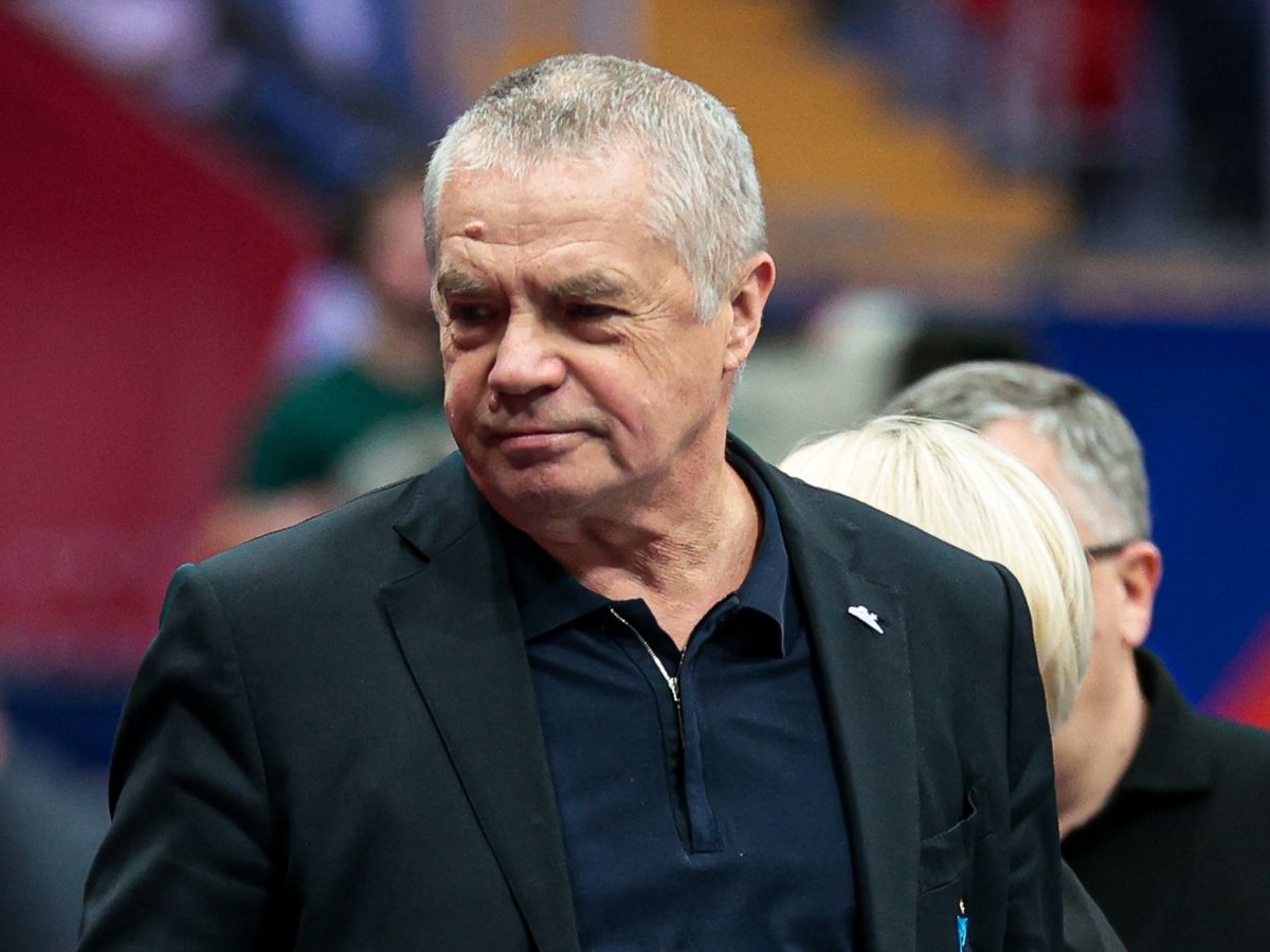 Александр Медведев: играть в рабочее время — бить по посещаемости -  Чемпионат