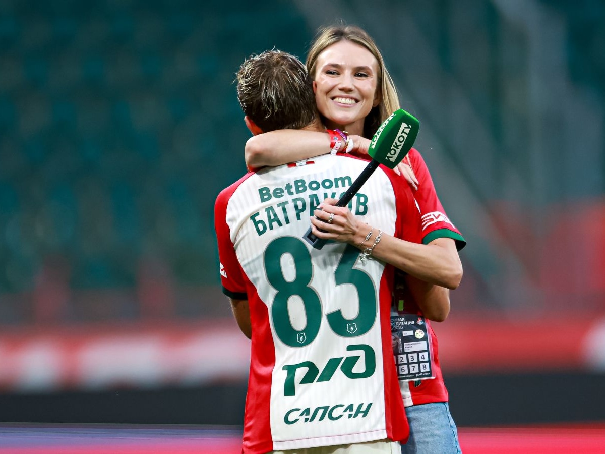 Девушка Батракова «наехала» на фанатов «Локомотива»
