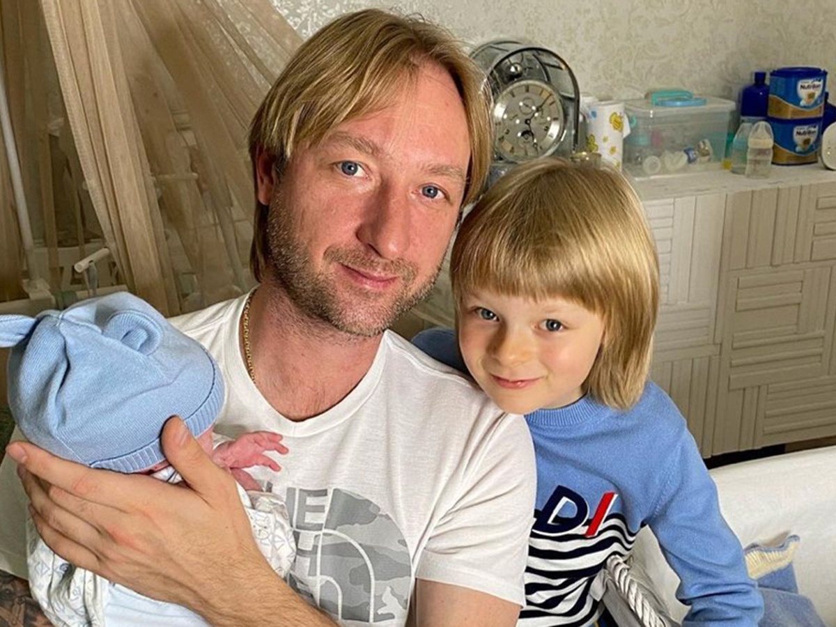 Младший сын плющенко. Младший сын плющенко