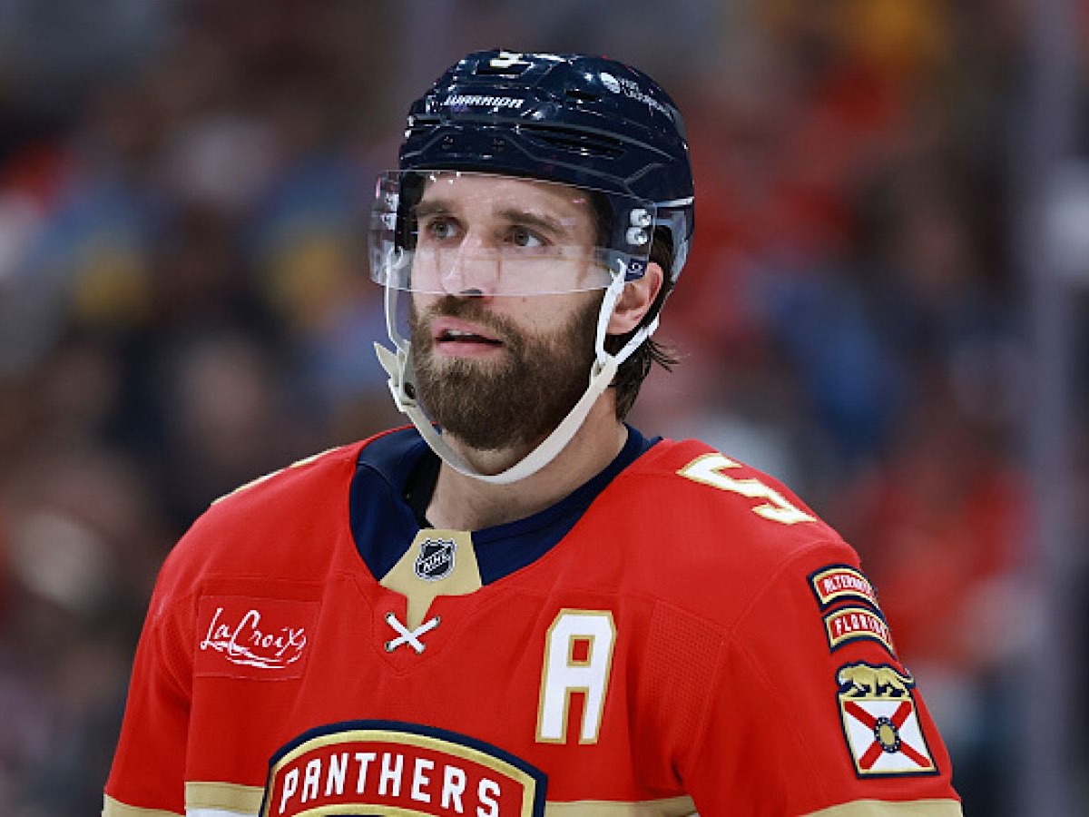 aaron-ekblad-diskvalificirovan-na-20-igr-za-doping_1741659616854203747.jpg
