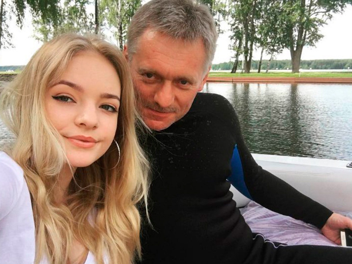 Дочь Пескова: надеюсь, умников, которые не верят в коронавирус, уже не  осталось - Чемпионат