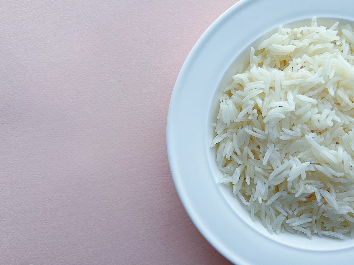 Как приготовить рассыпчатый рис: опытные повара раскрыли 3 способа