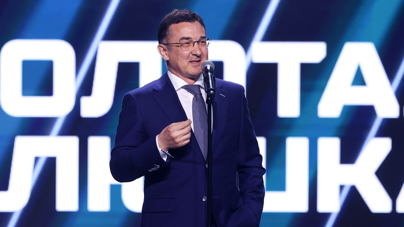 Семіз, семіз секс діни қызметкері